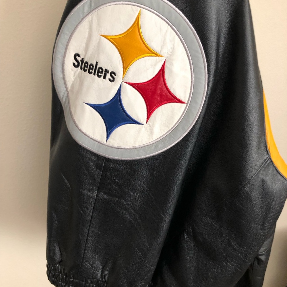 Pittsburgh Steelers Official NFL Leather Jacket - Picture 6 of 11